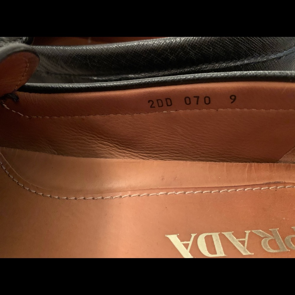 PRADA MEN SAFFIANO BLACK LEATHER DRESS SHOES - Picture 6 of 6